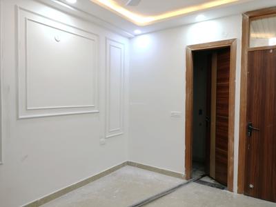 Bedroom Image of 1400 Sq.ft 4 BHK Builder Floor for sale in Shiv Park New Delhi for Rs. 14500000
