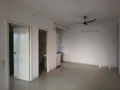 Living Room Image of 700 Sq.ft 2 BHK Apartment / Flat for sale in Signature Global The Millennia, Sector 37C Gurgaon for Rs. 6650000