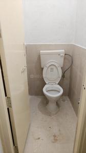 Bathroom Image of 950 Sq.ft 1 BHK Apartment / Flat for rent in Applewoods Satyesh Residency, Shela Ahmedabad for Rs. 17999