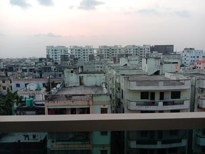 Dining Area Image of 950 Sq.ft 2 BHK Apartment / Flat for sale in Ambey Gateway, Baguiati Kolkata for Rs. 8500000