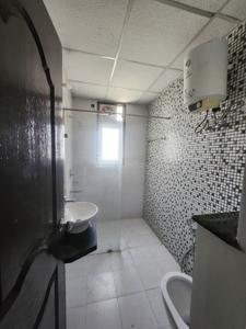 Bathroom Image of 1400 Sq.ft 2 BHK Apartment / Flat for rent in Chandra Panorama, Ahmamau Lucknow for Rs. 25000