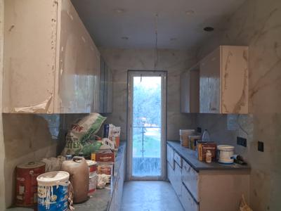 Kitchen Image of 900 Sq.ft 3 BHK Builder Floor for sale in Paschim Vihar New Delhi for Rs. 19000000