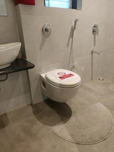 Common Bathroom Image of 1609 Sq.ft 3 BHK Apartment / Flat for sale in Nyati Esteban, Mohammed Wadi Pune for Rs. 11000000