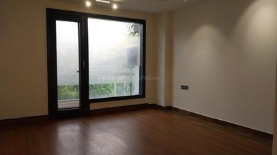 Bedroom Image of 3000 Sq.ft 4 BHK Builder Floor for rent in Safdarjung Enclave New Delhi for Rs. 250000