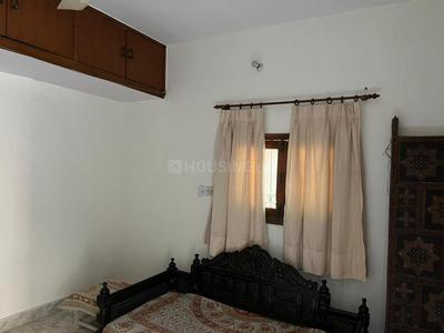 Bedroom Image of 1250 Sq.ft 2 BHK Apartment / Flat for sale in DDA Flats Sarita Vihar, Sarita Vihar New Delhi for Rs. 26000000