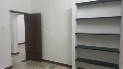 Bedroom Image of 400 Sq.ft 1 BHK Apartment / Flat for rent in Peelamedu Coimbatore for Rs. 11500