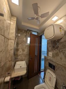 Bathroom Image of 3264 Sq.ft 4 BHK Builder Floor for rent in Palam Vihar Gurgaon for Rs. 72000