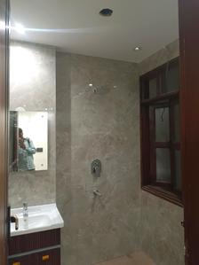 Common Bathroom Image of 1000 Sq.ft 3 BHK Builder Floor for sale in Mahavir Enclave New Delhi for Rs. 9000000