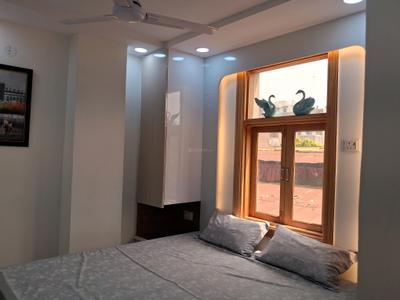 Bedroom Image of 600 Sq.ft 2 BHK Builder Floor for sale in Nawada New Delhi for Rs. 3540000