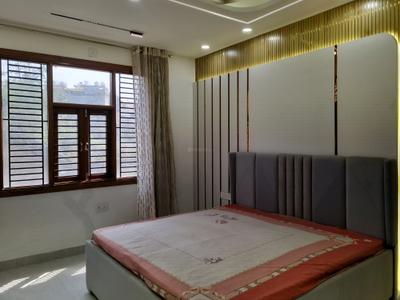 Bedroom Image of 1250 Sq.ft 4 BHK Apartment / Flat for sale in Sector 15 Dwarka New Delhi for Rs. 13000000