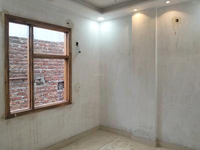 Bedroom Image of 580 Sq.ft 2 BHK Builder Floor for sale in Shastri Nagar New Delhi for Rs. 4800000