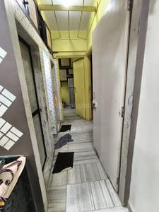Image of 600 Sq.ft 1 BHK Apartment / Flat for sale in Thakkar Plaza, Kandivali West, Mumbai for Rs. 9500000