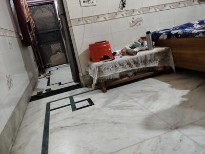 Hall Image of 350 Sq.ft 4 BHK Independent House for sale in Mukherjee Nagar New Delhi for Rs. 7500000