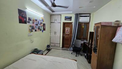 Bedroom Image of 2000 Sq.ft 3 BHK Builder Floor for rent in Sector 46 Noida for Rs. 15000