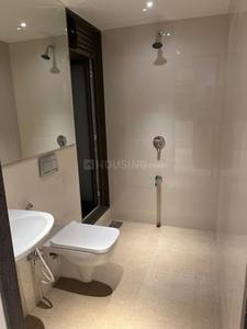 Bathroom Image of 815 Sq.ft 2 BHK Apartment / Flat for sale in DLH Leo Tower, Andheri West Mumbai for Rs. 27500000