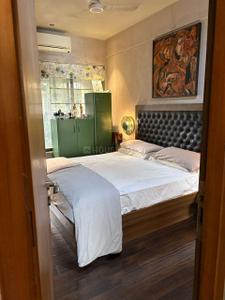 Bedroom Image of 650 Sq.ft 1.5 BHK Apartment / Flat for rent in Bandra West Mumbai for Rs. 135000