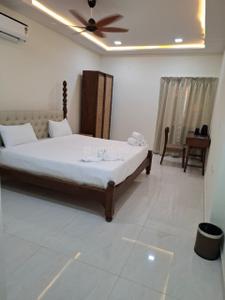 Bedroom Image of 2400 Sq.ft 3 BHK Villa for rent in Shamirpet Hyderabad for Rs. 150000
