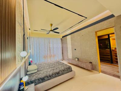 Bedroom Image of 3400 Sq.ft 4 BHK Apartment / Flat for rent in Alkapuri Vadodara for Rs. 325000