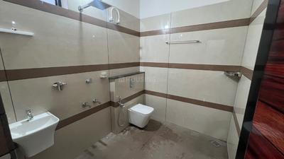 Bathroom Image of 1100 Sq.ft 2 BHK Apartment / Flat for rent in Kakkodi Kozhikode for Rs. 18000