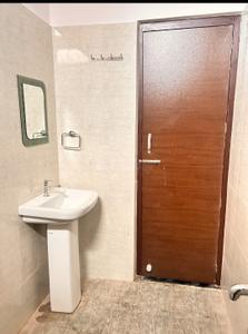 Bathroom Image of 700 Sq.ft 2 BHK Independent House for rent in Raptinagar Phase -4 Gorakhpur for Rs. 7500