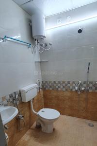 Bathroom Image of 880 Sq.ft 2 BHK Apartment / Flat for sale in Vijaya Mahaveer Palace Apartment, First Agraharam Salem for Rs. 6900000