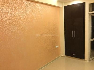 Bedroom Image of 1385 Sq.ft 3 BHK Apartment / Flat for rent in Prateek Wisteria, Sector 77 Noida for Rs. 41000