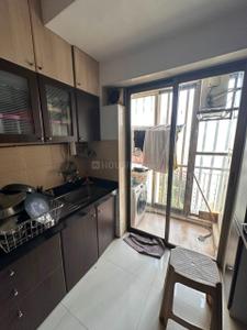 Kitchen Image of 1200 Sq.ft 3 BHK Apartment / Flat for sale in Lodha Luxuria Priva, Thane West Thane for Rs. 25900000