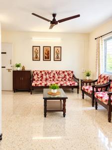 Hall Image of 1000 Sq.ft 2 BHK Apartment / Flat for rent in Erandwane Pune for Rs. 45000