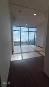 Hall Image of 1595 Sq.ft 3 BHK Apartment / Flat for rent in Piramal Mahalaxmi Central Tower 2, Worli Mumbai for Rs. 300003