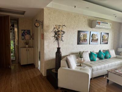 Hall Image of 1520 Sq.ft 3 BHK Apartment / Flat for sale in Mahagun Moderne, Sector 78 Noida for Rs. 20000000