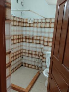 Bathroom Image of 1100 Sq.ft 2 BHK Apartment / Flat for rent in Ashok Nagar Kolkata for Rs. 30000