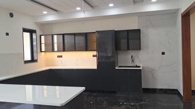 Kitchen Image of 4500 Sq.ft 4 BHK Builder Floor for sale in TDI The Retreat, Sector 89 Faridabad for Rs. 40500000