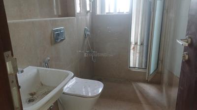 Image of 900 Sq.ft 2 BHK Apartment / Flat for sale in Transcon Triumph Tower 2, Andheri West, Mumbai for Rs. 30000000