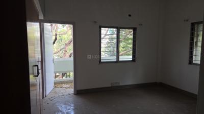 Bedroom Image of 2200 Sq.ft 3.5 BHK Apartment / Flat for rent in Sangamvadi Pune for Rs. 50000