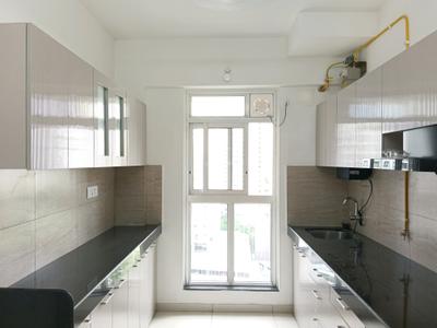 Kitchen Image of 1100 Sq.ft 3 BHK Apartment / Flat for rent in Godrej Emerald, Kasarvadavali Thane for Rs. 38000
