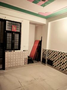 Bedroom Image of 850 Sq.ft 3 BHK Builder Floor for sale in Sector 102 Noida for Rs. 2500000