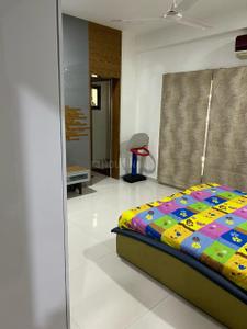 Bedroom Image of 3250 Sq.ft 4 BHK Apartment / Flat for rent in Navarangpura Ahmedabad for Rs. 62000