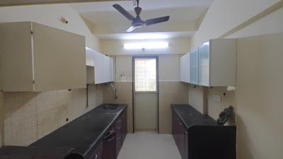Kitchen Image of 1350 Sq.ft 3 BHK Apartment / Flat for rent in Bhoomi Acres, Hiranandani Estate Thane for Rs. 45000