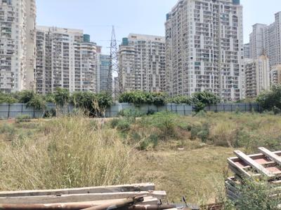 Image of 1800 Sq.ft Residential Plot / Land for sale in Sector 76, Noida for Rs. 32500484