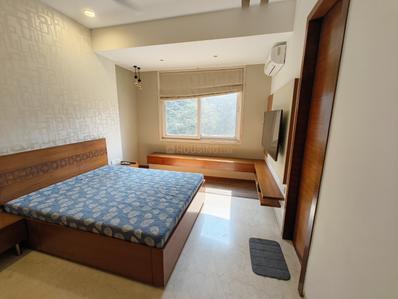 Bedroom Image of 1250 Sq.ft 2.5 BHK Apartment / Flat for rent in Cumballa Hill Mumbai for Rs. 175000