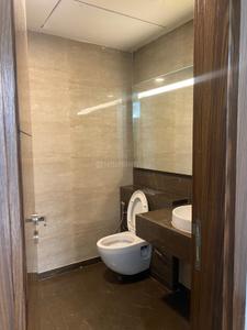 Bathroom Image of 8000 Sq.ft 5 BHK Independent House for sale in Unitech The Residences, Sector 33 Gurgaon for Rs. 160000000