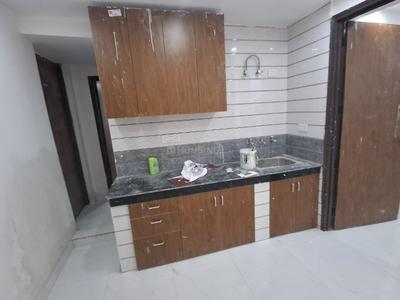 Kitchen Image of 450 Sq.ft 1 BHK Independent House for rent in Old Double Storey, Lajpat Nagar New Delhi for Rs. 25000
