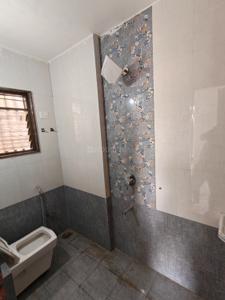Bathroom Image of 1400 Sq.ft 3 BHK Builder Floor for rent in Mahalaxmi Nagar Nashik for Rs. 17000