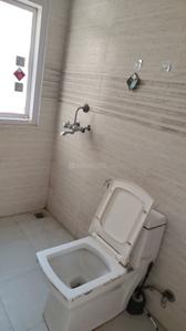 Bathroom Image of 275 Sq.ft 1 RK Apartment / Flat for rent in Emaar Emerald Floors Premier, Sector 65 Gurgaon for Rs. 14000