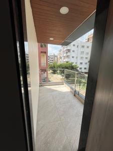 Balcony Image of 2000 Sq.ft 3 BHK Apartment / Flat for rent in Manish Nagar Nagpur for Rs. 35000