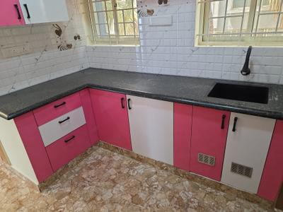 Kitchen Image of 1800 Sq.ft 3 BHK Builder Floor for rent in JP Nagar Bengaluru for Rs. 38000