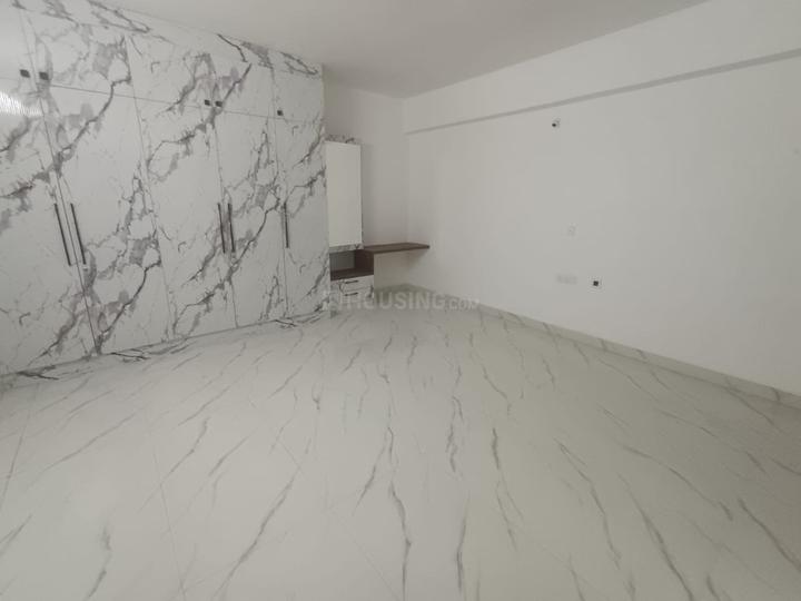 NSL Luxoria Main Image 1