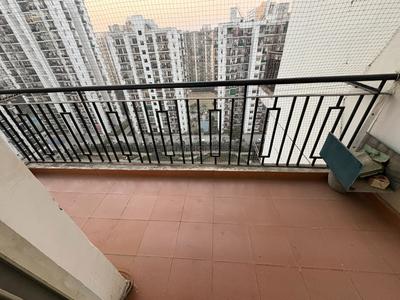 Balcony Image of 1320 Sq.ft 3 BHK Apartment / Flat for sale in Maxblis White House, Sector 75 Noida for Rs. 18700000