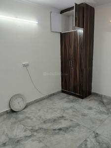 Bedroom Image of 450 Sq.ft 1 BHK Builder Floor for rent in Preet Vihar New Delhi for Rs. 12500