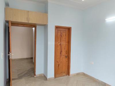 Bedroom Image of 1300 Sq.ft 3 BHK Independent House for rent in Ansal Florence Super, Sector 57 Gurgaon for Rs. 36000